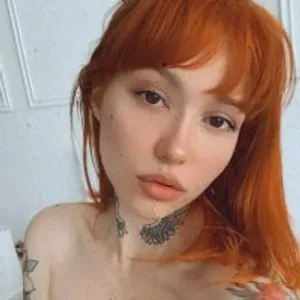 LorianLily from stripchat