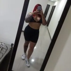 saamyred from stripchat