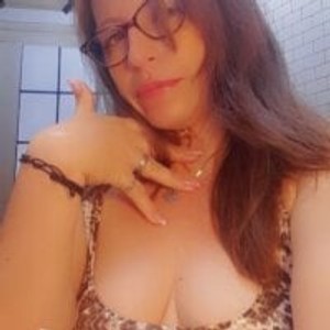 maturelivesexcams.com Chayla_Ruiz livesex profile in lovense cams