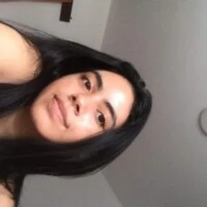 Mia_Pinky from stripchat