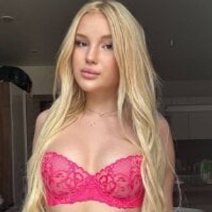 sleekcams.com Velvet__Vixen livesex profile in pussy cams