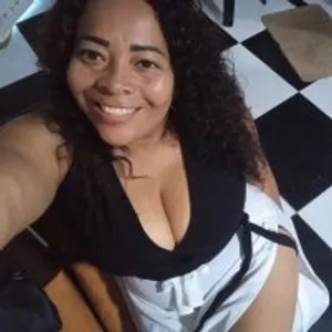 Esther_Milf from stripchat