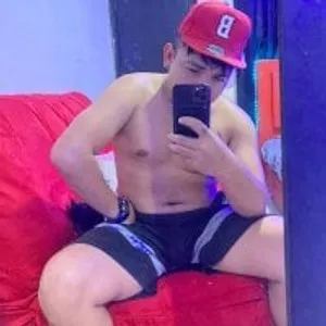 He-showed from stripchat
