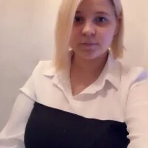 Eva_MoorCat from stripchat