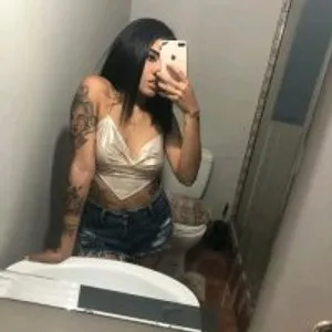 nyla_sexy23 from stripchat