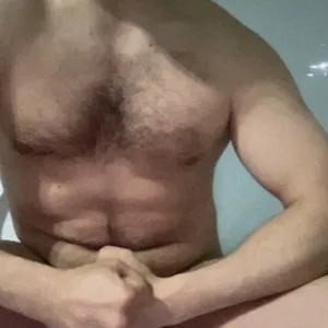 thepersianwolf from stripchat