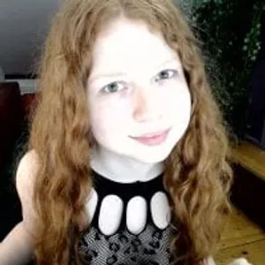 mollieredhead from stripchat