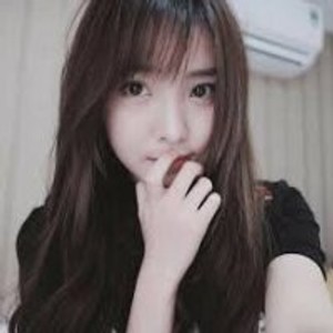 Queen_Rose21's profile picture