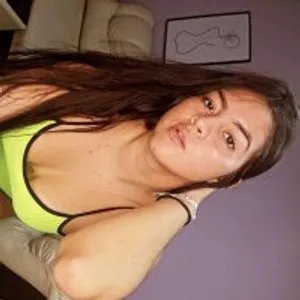 esmeraldalatina02 from stripchat