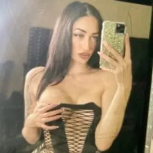 spicynadialove from stripchat