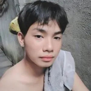 URPINOYFUCKE18X from stripchat