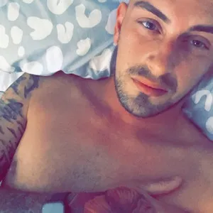 tattooed30uk from stripchat