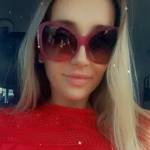 sluttystarlyn from stripchat