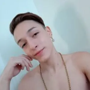 Lindo_Rey from stripchat