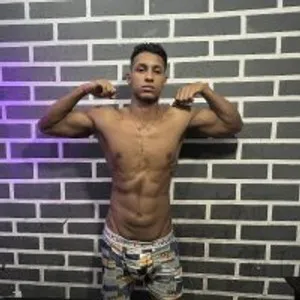 TonyStronng from stripchat