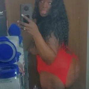 chocolateExplosion from stripchat