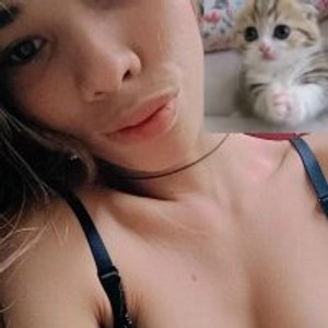 Camgirl is actually offline