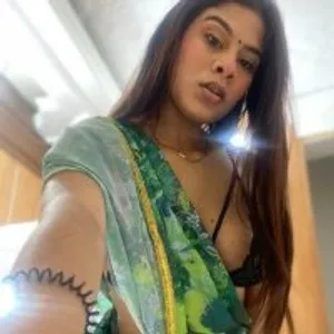 VrindaUra from stripchat