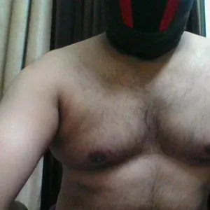 Rahuldhe22 from stripchat