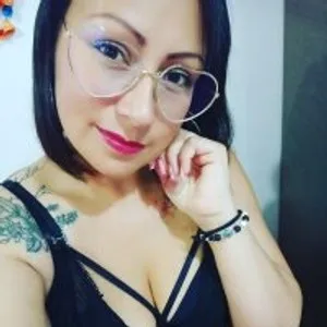 mia69hot from stripchat