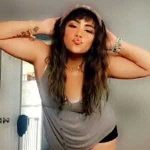 MaddiCakez from stripchat