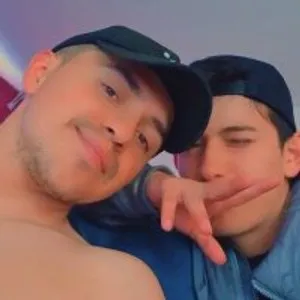 NickandTristan from stripchat