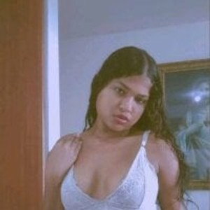 Cam Girl Alejandra_brown_