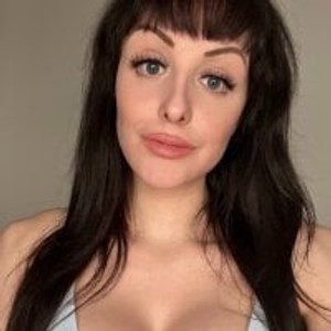 HollyHardy's profile picture