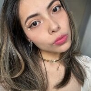 EvyGiralt webcam profile - Colombian