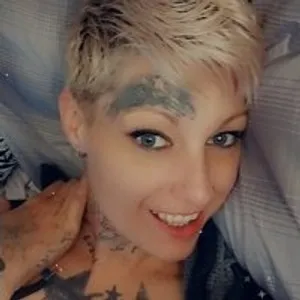 GreenEyedBeauty19866 from stripchat