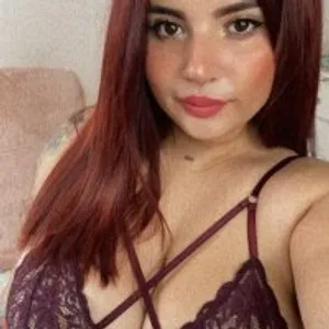 sweet_laura from stripchat