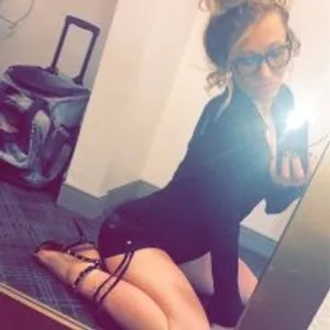 LarrissaLex from stripchat