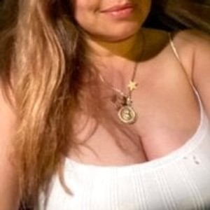 SexySpanishBombshell's profile picture