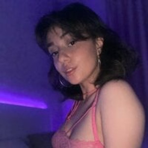 Cam girl XYour_CharmX
