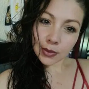 AMANDA_ROSES from stripchat