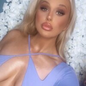 little_blondie97's profile picture