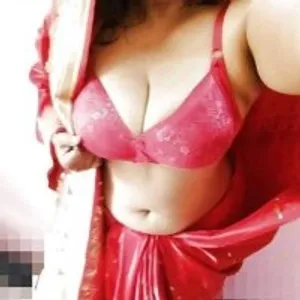 Hotshot44 from stripchat