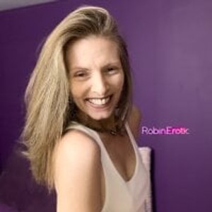 stripchat RobinEroticXO Live Webcam Featured On sexcityguide.com